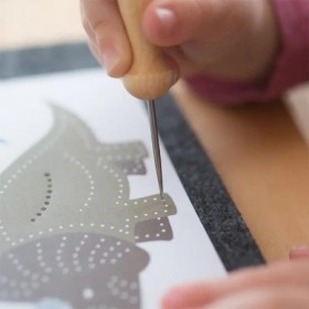 JJB familienmomente Tapis et poinçon de pré-écriture